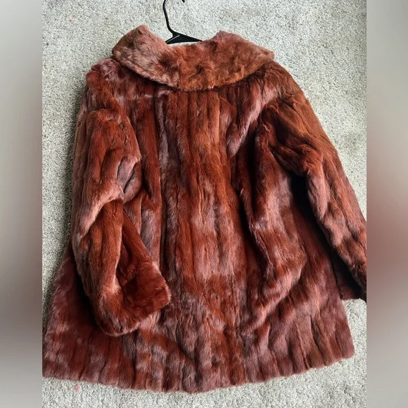 Vintage Luxurious Brown  Natural mink Fur Coat - Picture 2 of 6